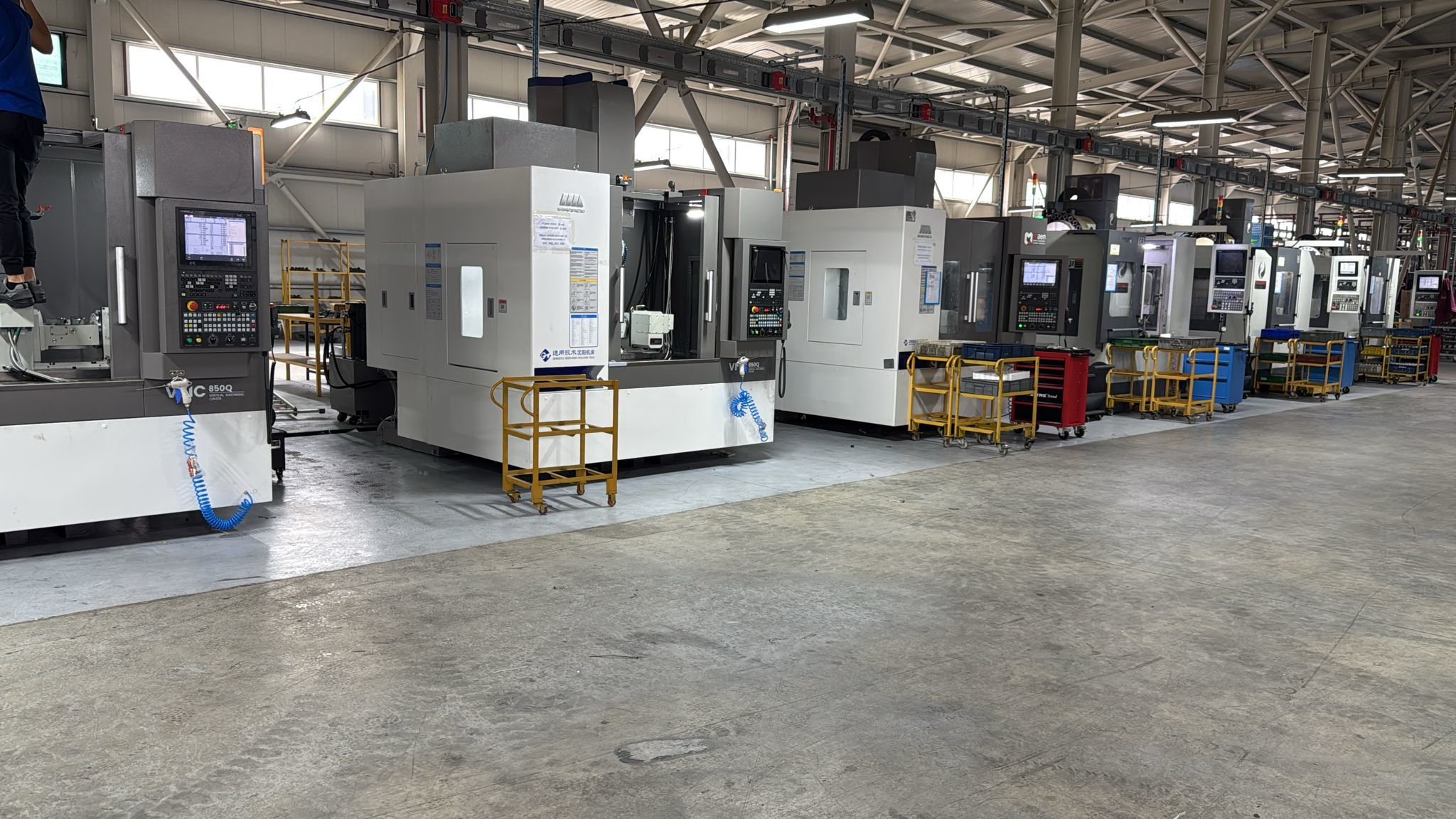 最新の会社の事例について トルコのメーカーが SMTCL VMC850Q と DTC500 を使用して CNC 生産効率を 40% 向上させた方法とは?