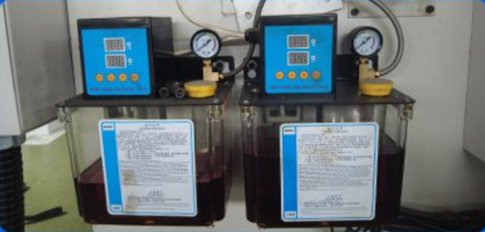 自動垂直磨削機 HDM4100 垂直スピンドル 表面磨削機 精密垂直磨削機 8