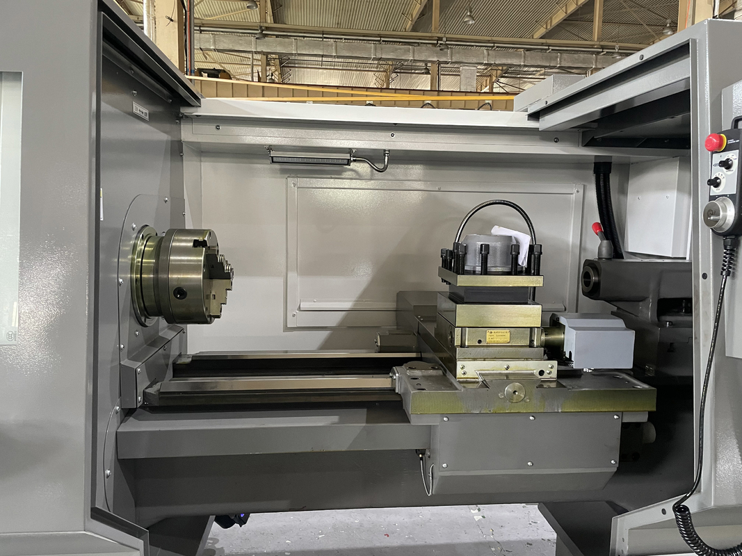 SMTCL 経済的なCNC回転機 CAK5085 フラットベッドCNC回転機 500mmCNCターノ回転機