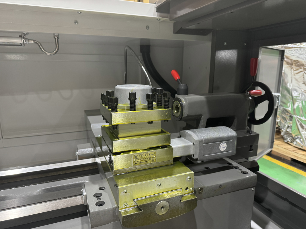 SMTCL 経済的なCNC回転機 CAK5085 フラットベッドCNC回転機 500mmCNCターノ回転機