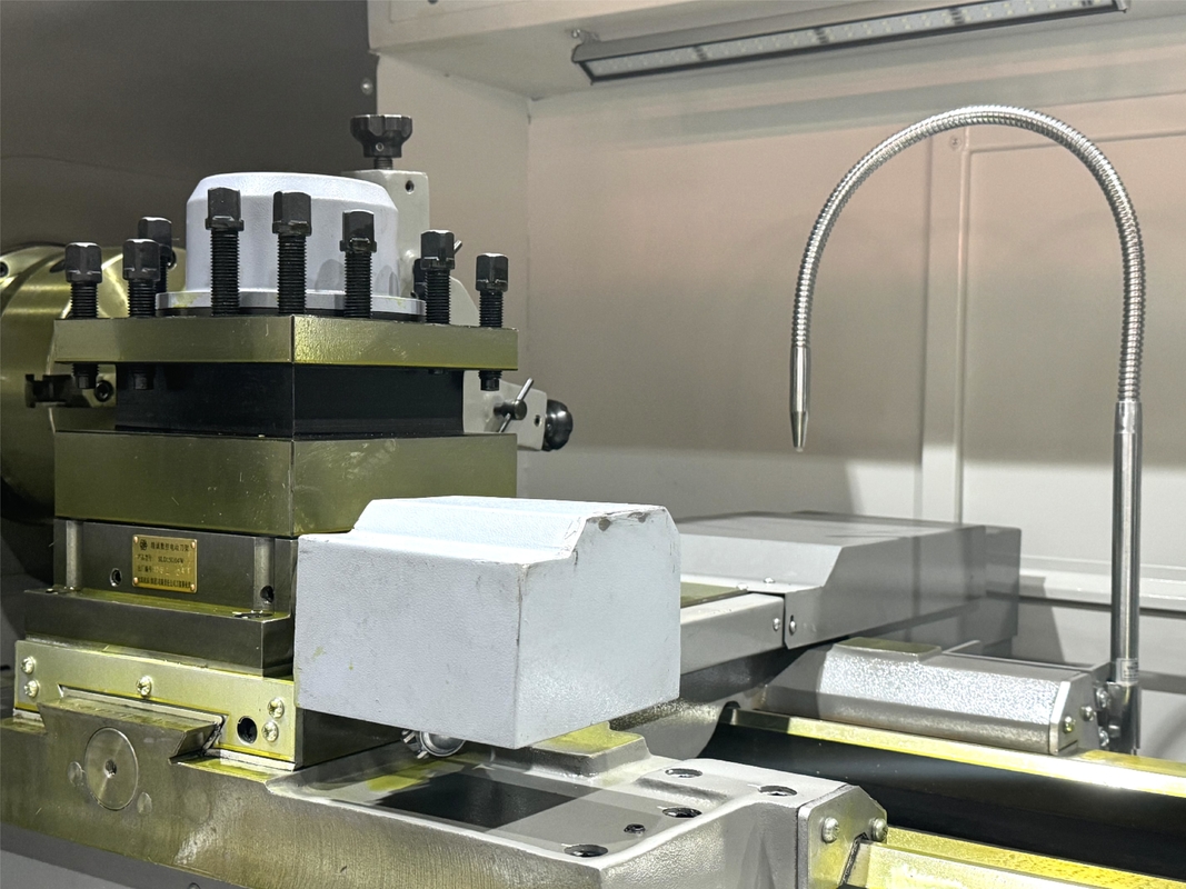 SMTCL 大型 CNC ターン CAK63200 スピンドル穴 104mm 重用金属水平平床 CNC ターン