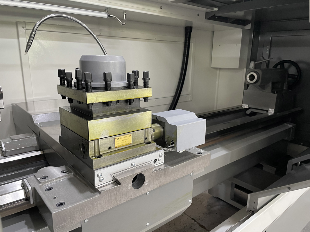 SMTCL 大型 CNC ターン CAK63200 スピンドル穴 104mm 重用金属水平平床 CNC ターン