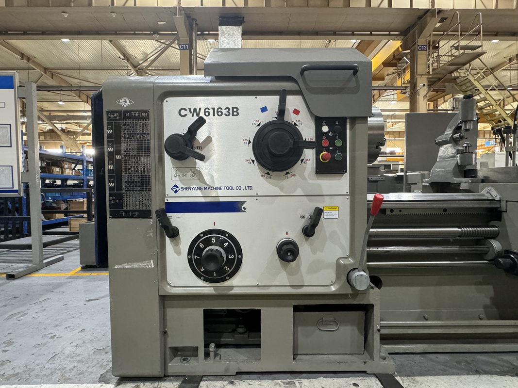 SMTCL横回 lathes CW6163B メタルマニュアル lathes 1000mm スピンドルボア 104 重作業マニュアル lathes