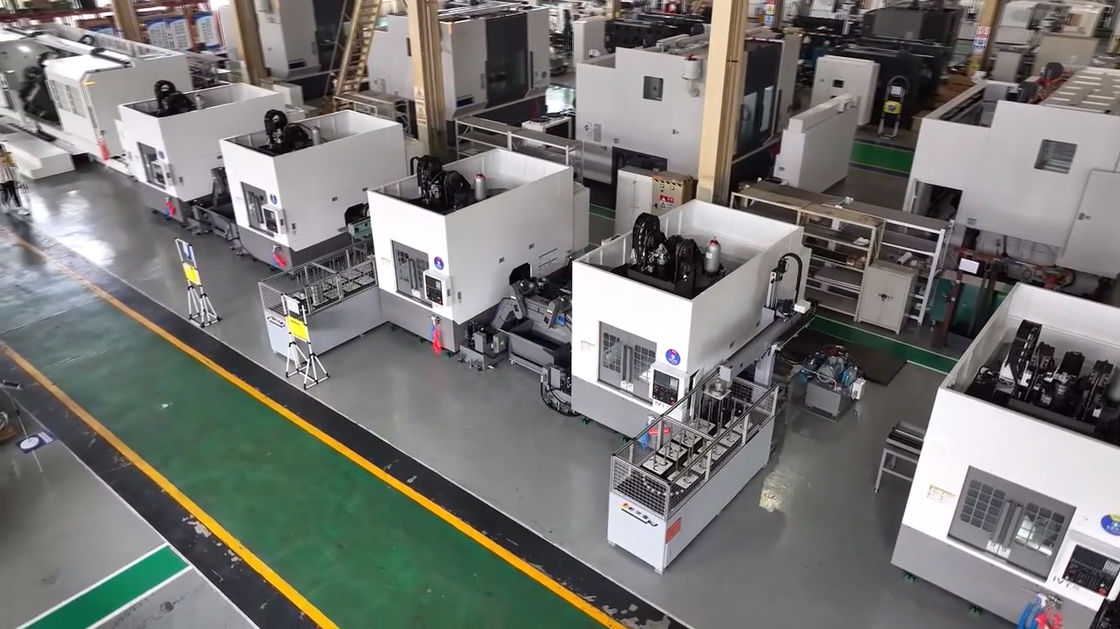 IVT45 スピンドルグリップ 自動積載と卸載 垂直 CNC  lathes