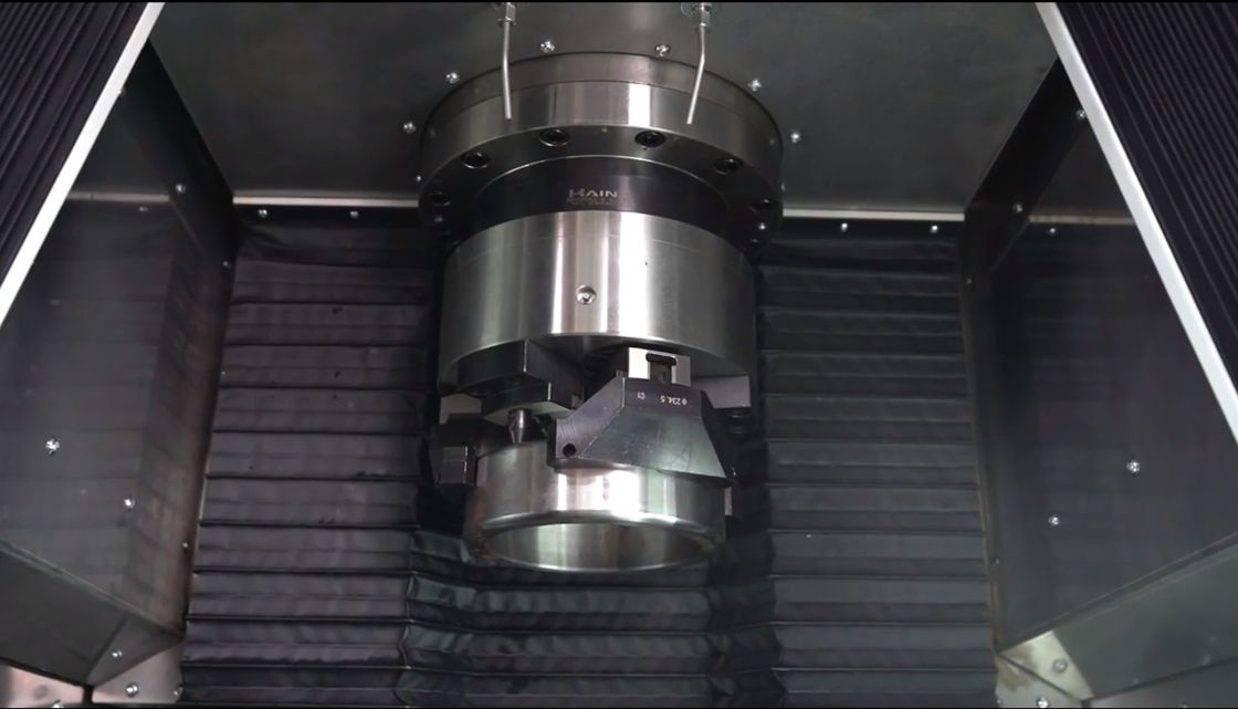 IVT45 スピンドルグリップ 自動積載と卸載 垂直 CNC  lathes