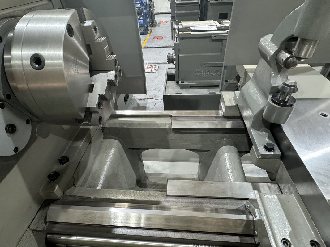 ユニバーサル ターネ CW6180B 高硬さ 600mm ベッド幅 重荷エンジン ターネター