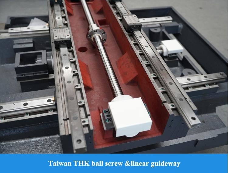 SMTCL 4 軸 CNC フリース機 VMC1000Q 高精度 アルミ合金加工 垂直加工センター
