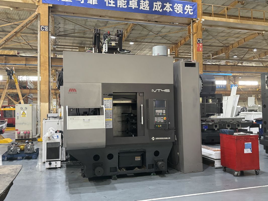 自動ローディング/アンローディング反転型立形CNC旋盤 IVT45 自動生産ライン